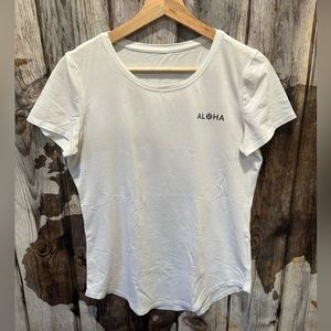 Medium Lululemon special edition Aloha scoop neck